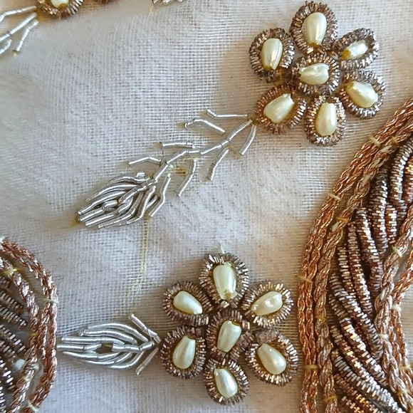 Vintage Gold Threaded Pearl Beaded Hand Sewn Table Centerpiece Tabletop Doiley - Picture 7 of 12